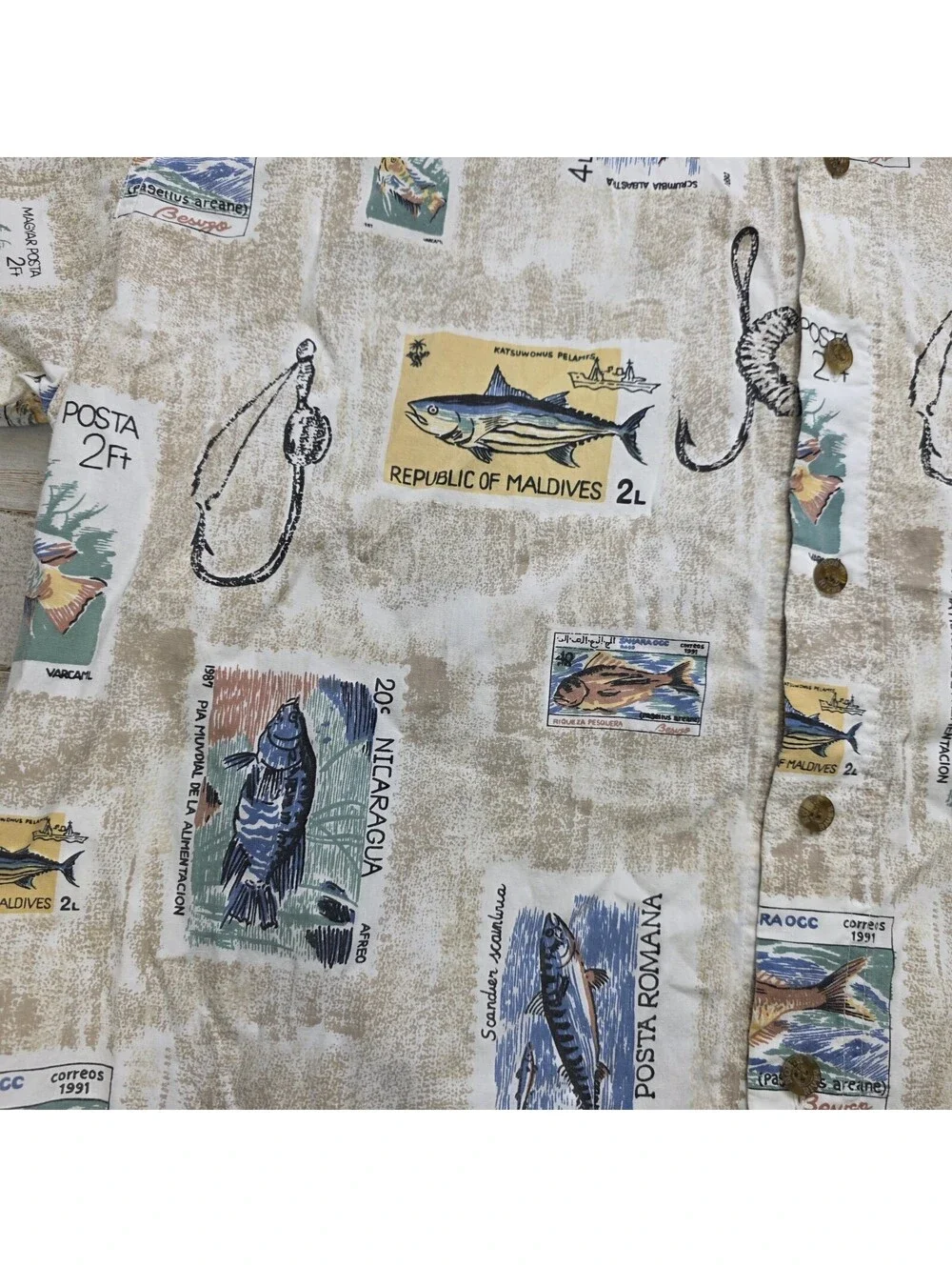 VTG North River All Over Print Fishing around the World Stamps Button-Up - MED